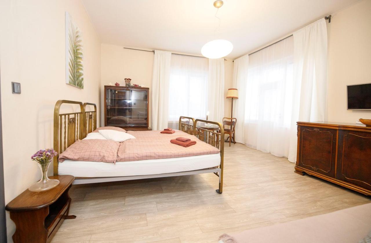 Libusina Villa Кутна-Гора Экстерьер фото